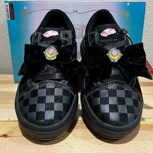 Size US 7.5 SailerMoon pretty guardians ‘old skool overt’ Vans